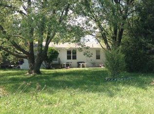 2925 Khyber Ln, Odessa, MO 64076