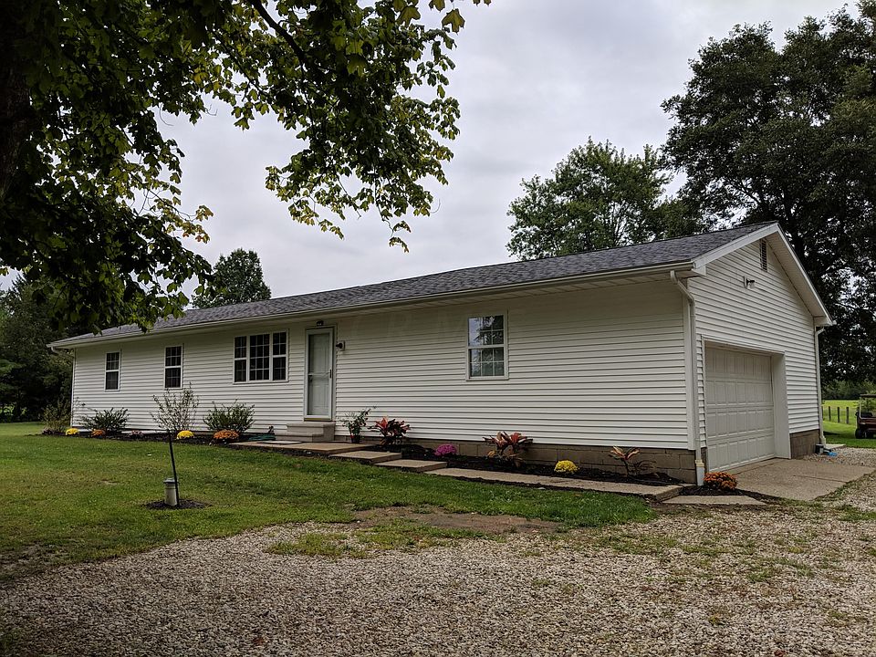 1st image of 2710 Mink St