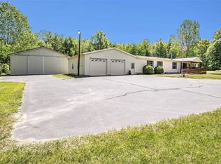 12685 East Rd, Burt, MI 48417