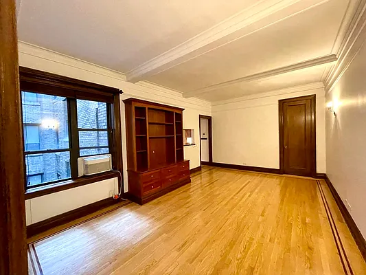 Rented by Sonja Gajic, LREB | media 4