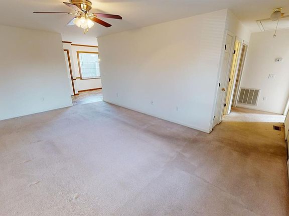 3rd image of 15B Camino Ln #15