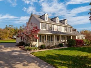 7525 Lakedge Ct, Hudson, OH 44236