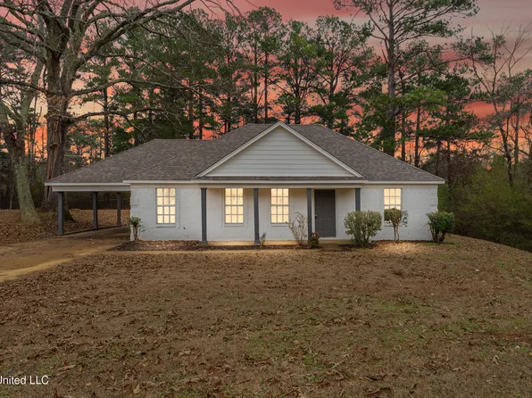 589 Swaney Dr, Holly Springs, MS 38635