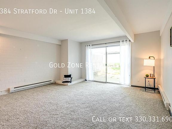 4th image of 1384 Stratford Dr Unit 1384