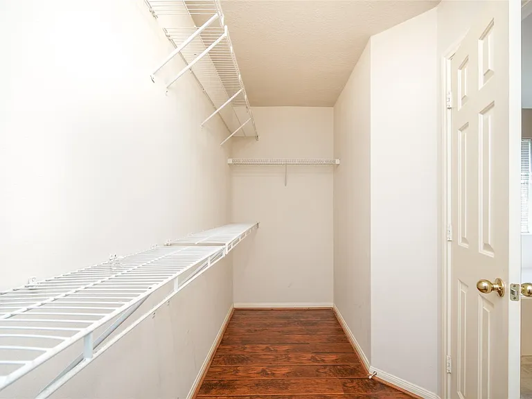 17219 Lilac Vale Ct — Photo 24