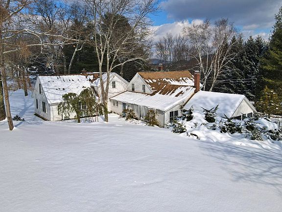 271 Monument Valley Rd