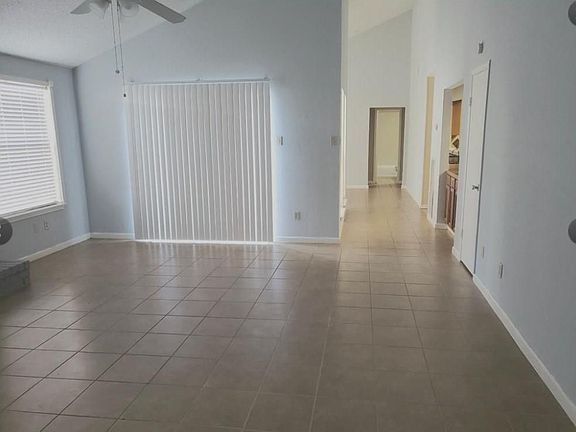 4th image of 13839 Walnut Hollow Ln