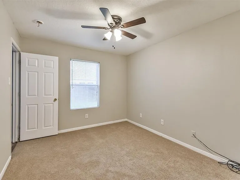 9845 Youpon Ridge Way — Photo 15