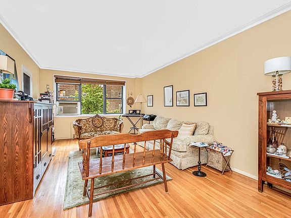 2nd image of 3601 Johnson Ave APT 4B