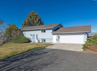 20502 S 1500 Pr SW, Prosser, WA 99350