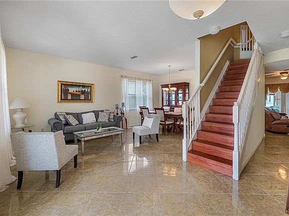 2nd image of 3001 Siesta View Dr