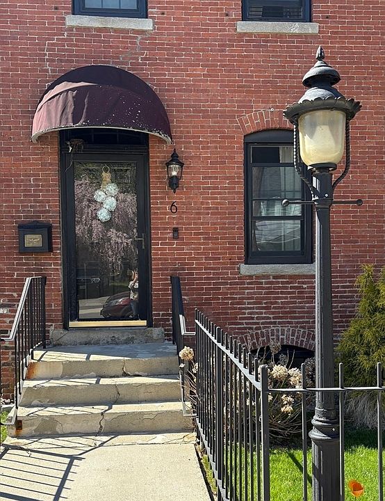 1st image of 6 Nelson St Unit 6