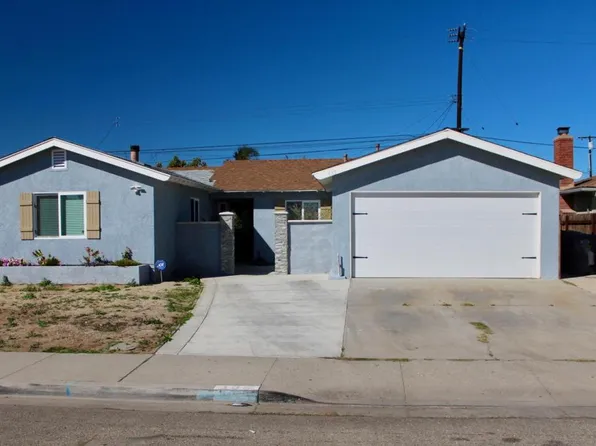 135 Bard Rd, Oxnard, CA 93033