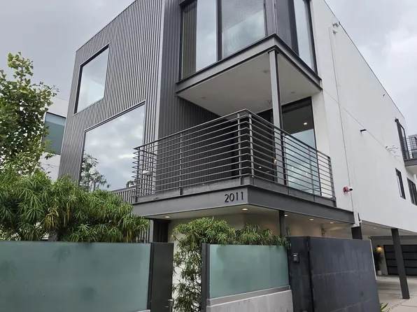 2011 Barry Ave, Los Angeles, CA 90025