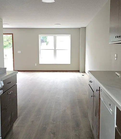 Ridgeview Heights — Photo 14