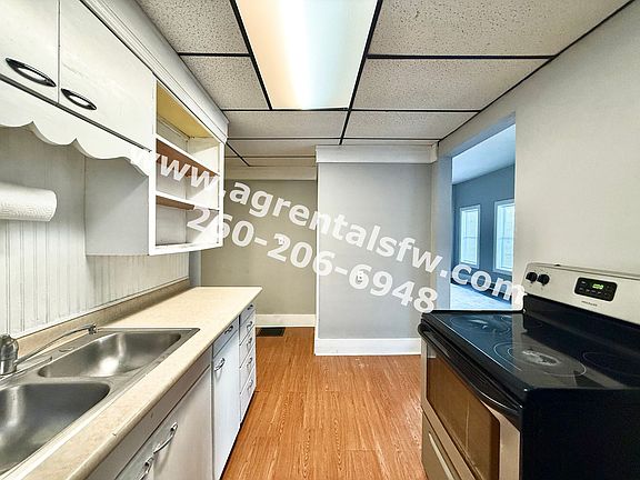 5th image of 209 S West St #1