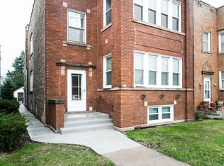 6034 W Addison St, Chicago, IL 60634