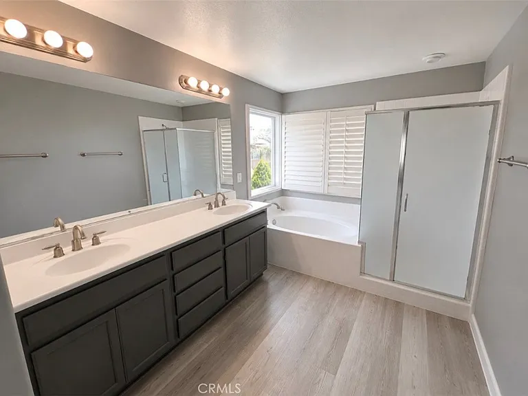 33012 Seville St — Photo 14