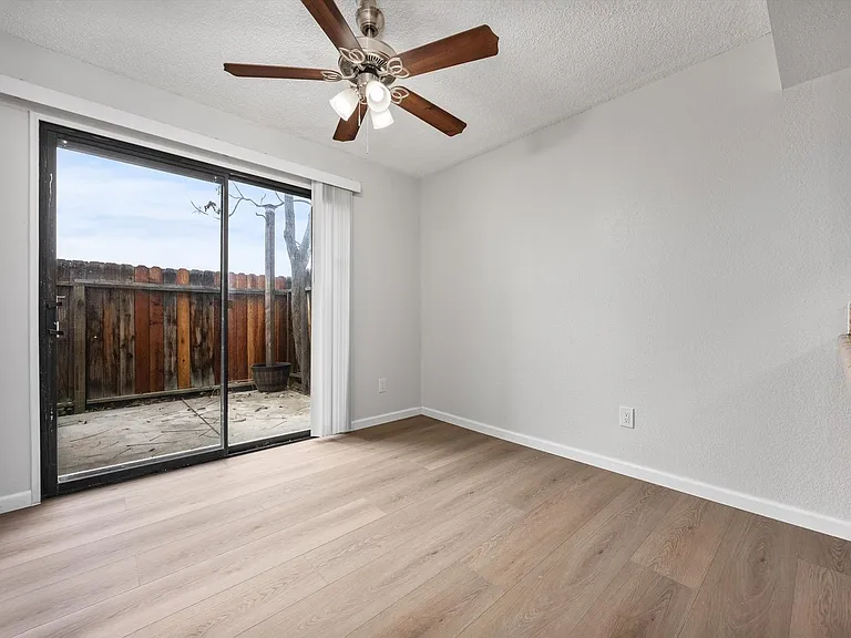 3501 Bernard St #1C — Photo 18