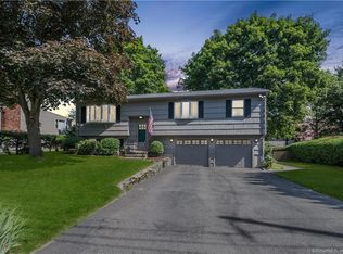 24 Stowe Rd, Waterbury, CT 06704