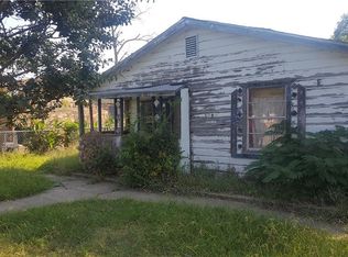 1303 S Rockwall Ave, Terrell, TX 75160