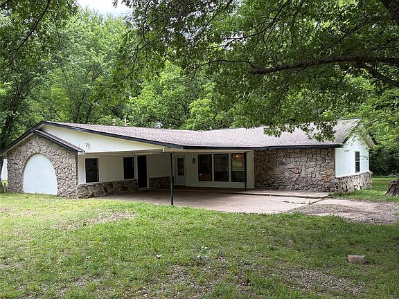 2nd image of 20000 S 280th Rd