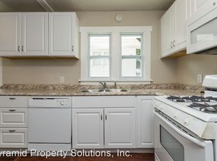 1548 27th St, Des Moines, IA 50311