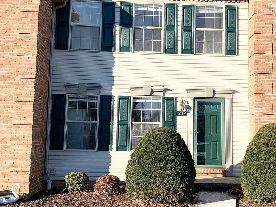 1st image of 1234 Cobblestone Ln