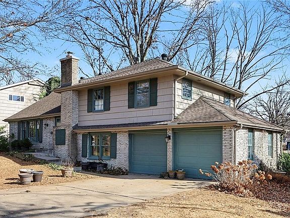 2nd image of 9451 Connell Dr