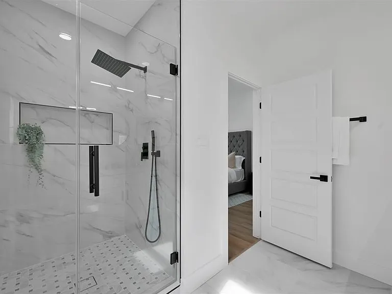 3334 Francis St #A — Photo 21