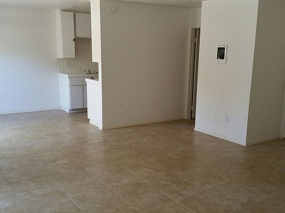3rd image of 7909 Camino Glorita