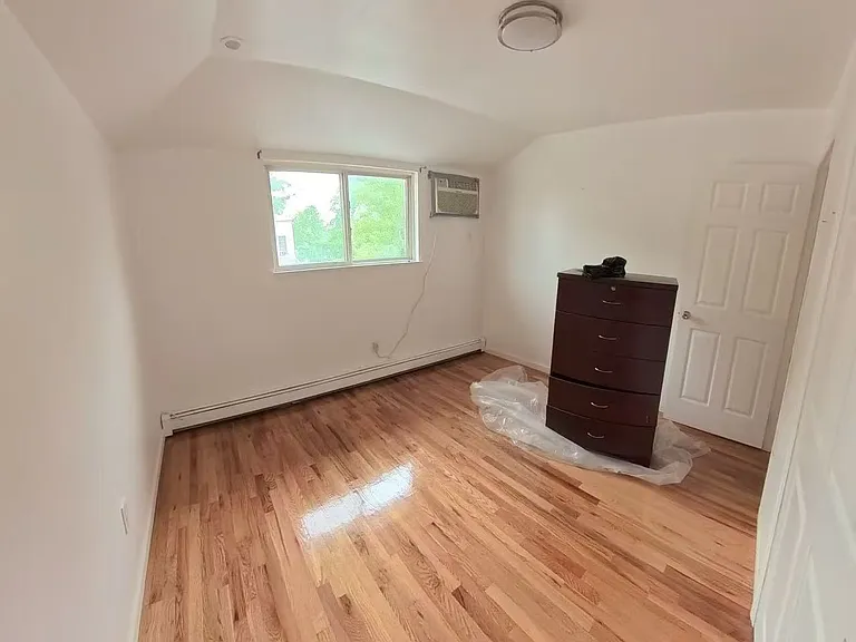 137-42 Geranium Ave #2 — Photo 4