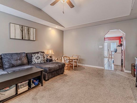 4th image of 1109 N 35th St