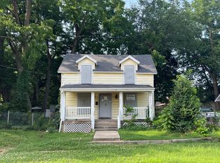 911 W Locust St, Springfield, MO 65803