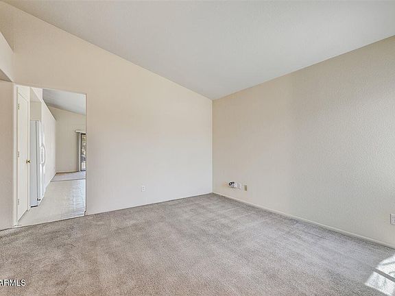 4th image of 2162 E DONALD Drive