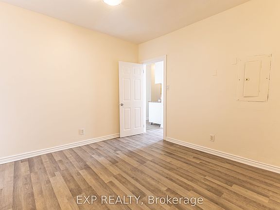 5th image of 288 Montreal Rd #4