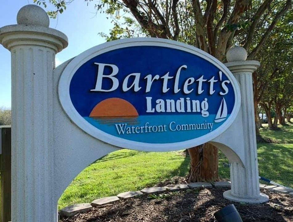 1st image of 145 Lauren Ln