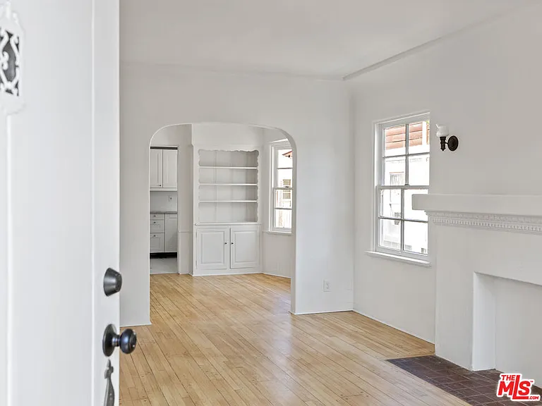 643 Vernon Ave — Photo 5