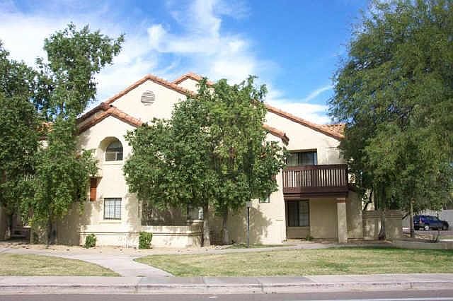 1st image of 925 N College Avenue #207