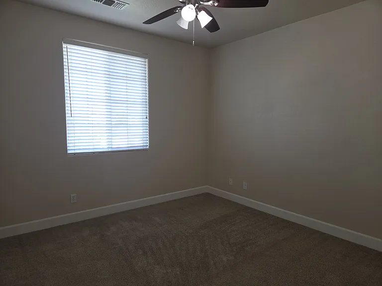 3369 N Redda Rd — Photo 9