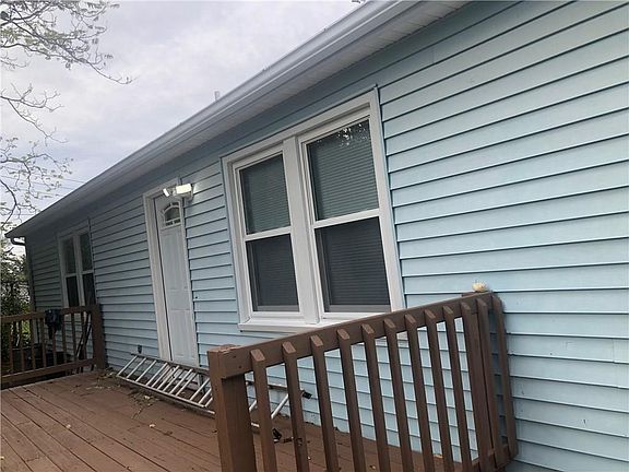 5th image of 292 Willard Ave