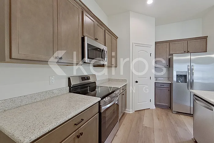 200 Acoustic Ln — Photo 8