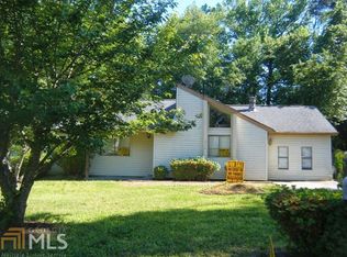 7110 Riverhill Dr, Riverdale, GA 30274