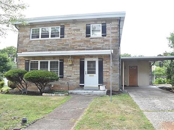 2nd image of 2129 Worthington Ave