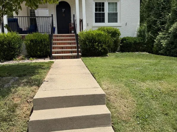 421 McCready Ave, Louisville, KY 40206
