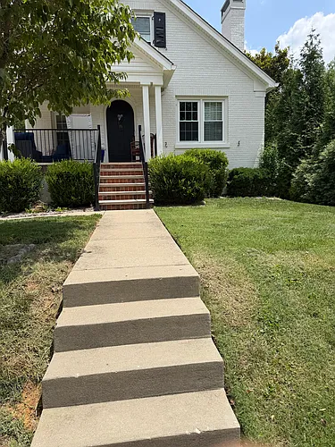 421 McCready Ave Photo 1
