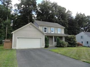 16 Lugent Ln, Bristol, RI 02809
