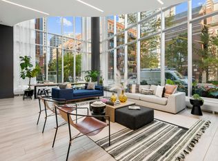 Parc Huron, Chicago, IL 60654