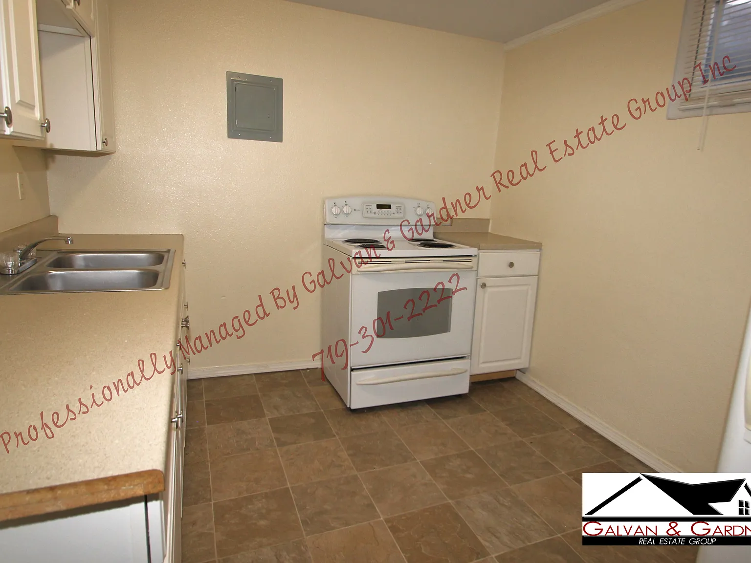 2 bed, 840 sqft, $995 — Photo 3