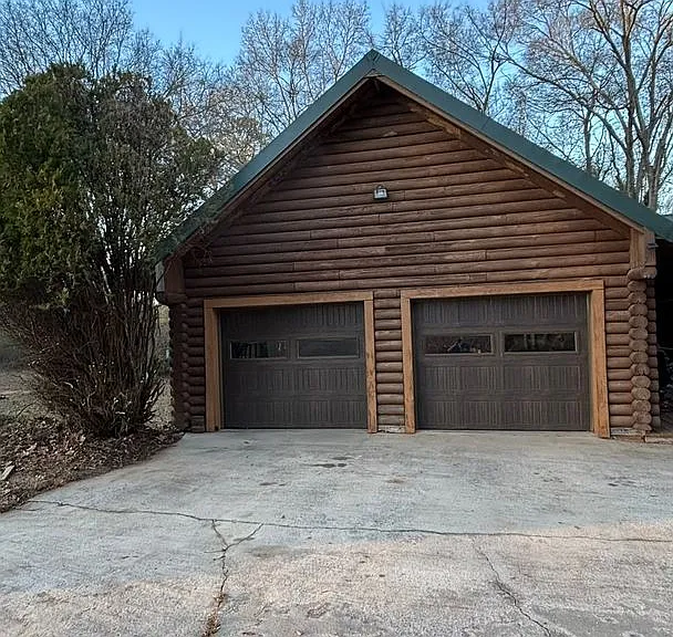 1840 Robinhood Rd — Photo 27